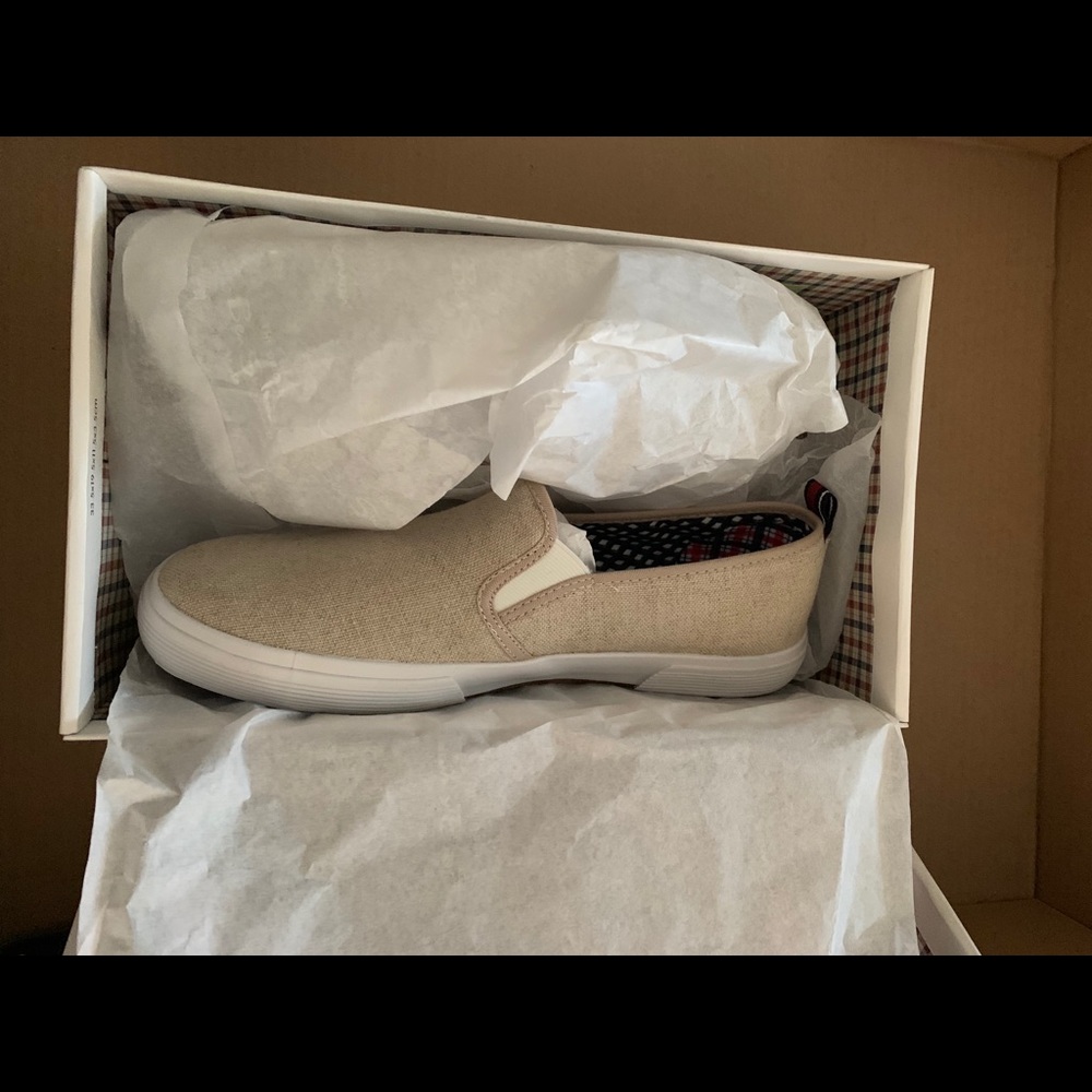 Ben Sherman slip one